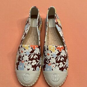 New Tory Burch Hopewell Napa Leather Color Block Espadrille Flat size 8.5.
